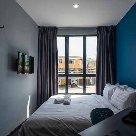 Chariton Hotel Bagan Butterworth Buitenkant foto